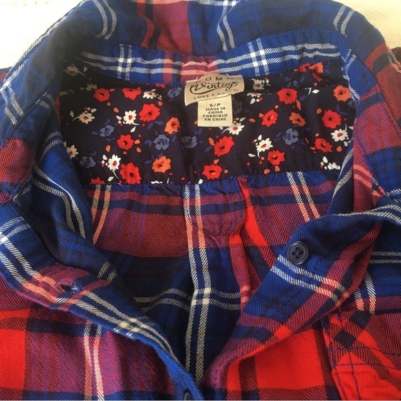 Womens Button Down Longsleeve Flannel Shirt - Picture 2 of 11